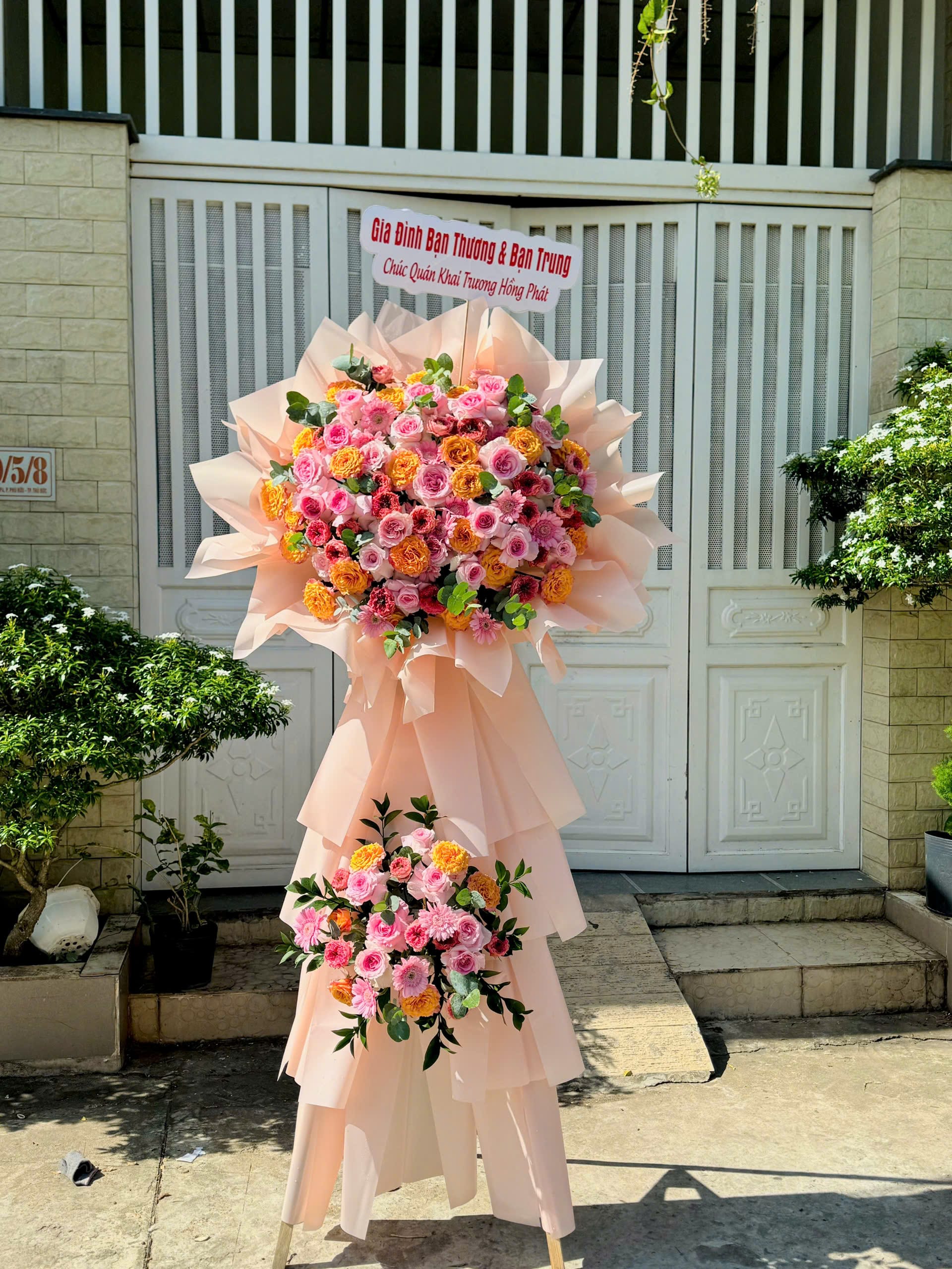 Kệ Hoa Blush Elegance