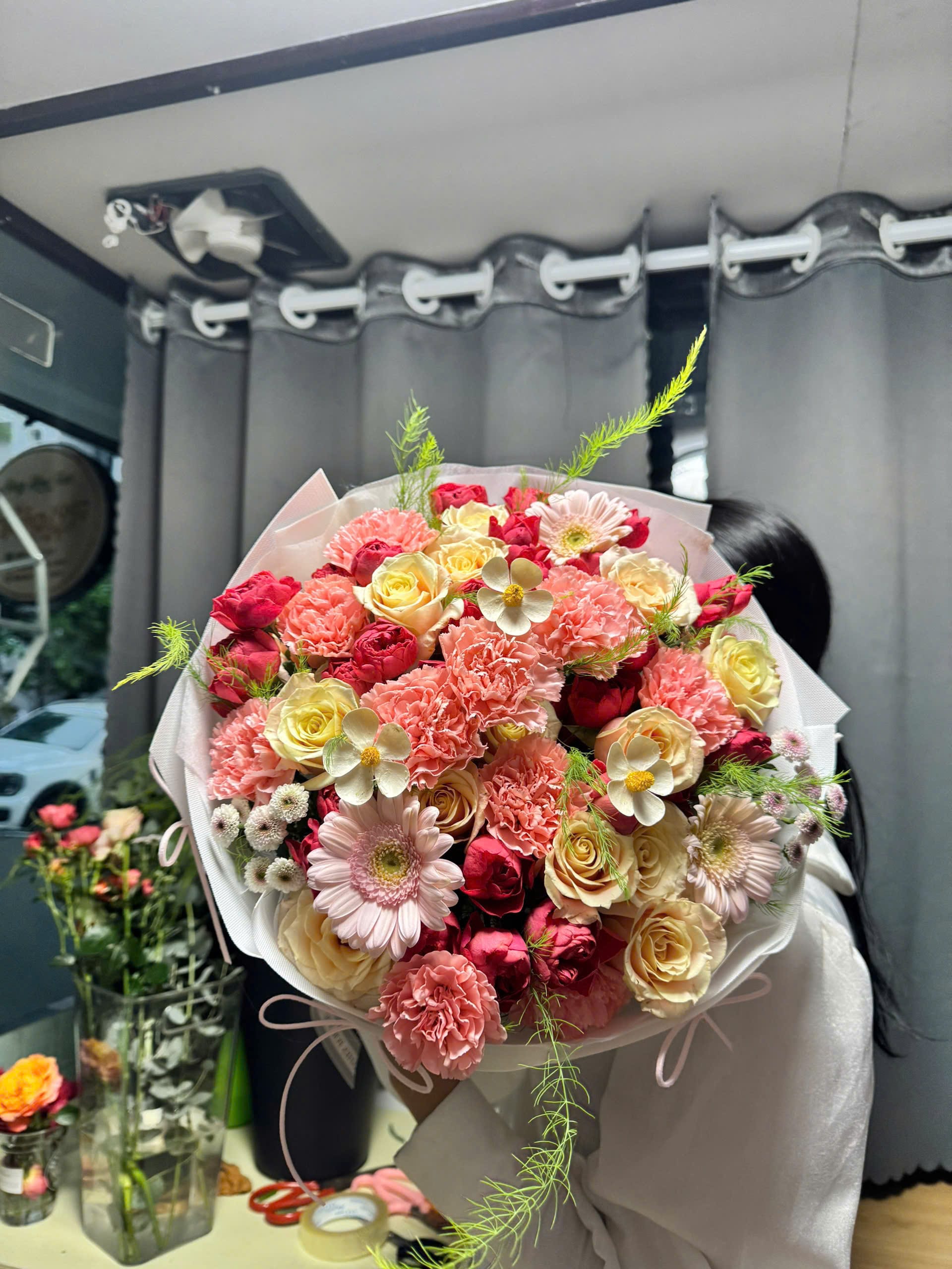 Bó Hoa Blush Garden Symphony